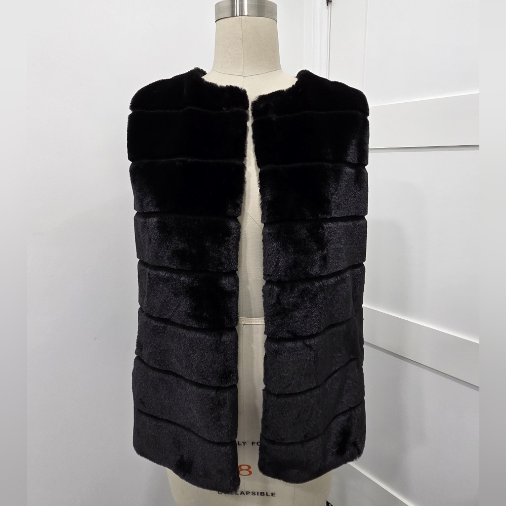 Guess Black Faux Fur Vest Size S
